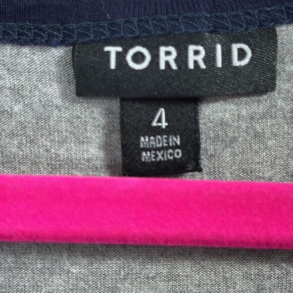 Torrid Crisscross Straps Short Sleeve Shirttail Hem V Neck Varsity Stripes Tee - Picture 7 of 11